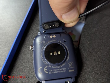 Sensorer, IP68-klassning och den magnetiska laddningskabeln