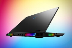 Medion har utrustat Erazer Beast 18 X1 med flashig RGB-belysning (Bildkälla: Medion, redigerad)