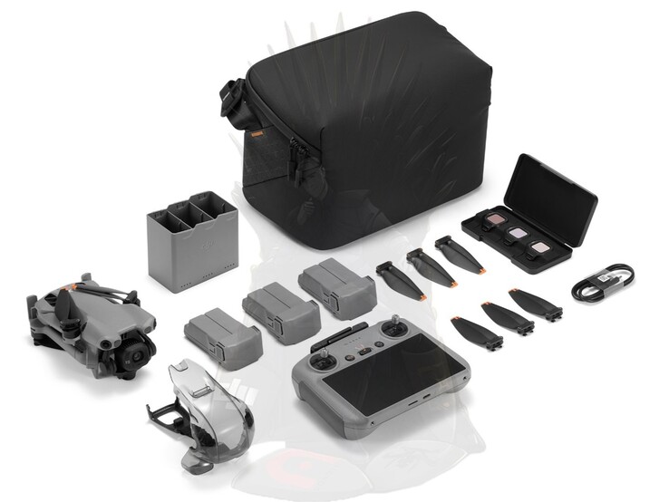 DJI Mini 5 Pro Fly More Combo med DJI RC2. (Bildkälla: @quadro-news)