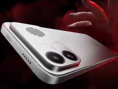 Redmi K90 Max kostar från cirka 513 USD i Kina. På bilden: en kampanjbild som visar telefonens bakre design.