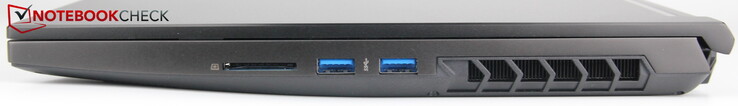 Just det: SD-läsare, 2x USB-A 3.2 Gen1 (USB 3.0)