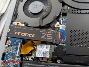 Vi använder T-Force Z540 istället för en vanlig SSD