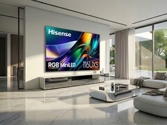 TV:n Hisense 116UXS (på bilden hängande på en vägg i ett vardagsrum) visas på CES 2026. (Bildkälla: Hisense)