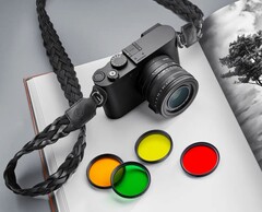 Tack vare sin svartvita sensor kan Leica Q3 Monochrom till och med användas med färgfilter.
