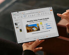 Huawei Mate XT-serien är för närvarande de enda massproducerade smartphones som kan vikas ihop tre gånger, Mate XT på bilden. (Bildkälla: Huawei)