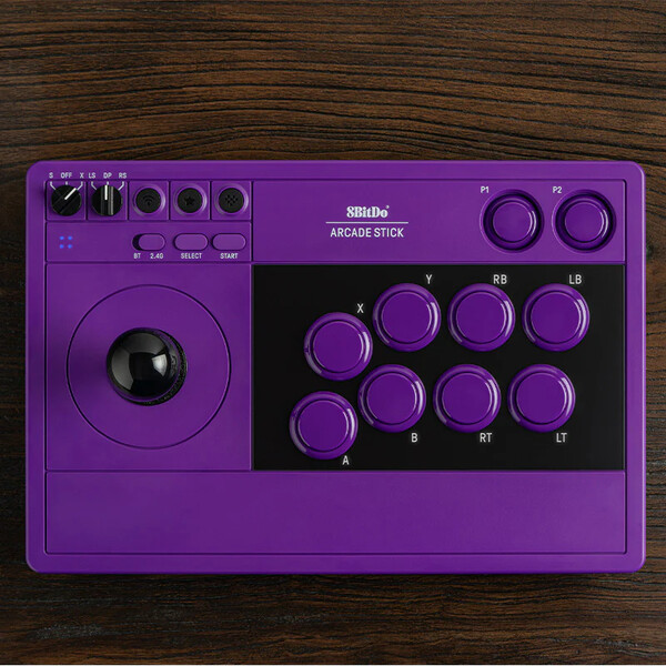 Den lila 8BitDo Arcade Stick finns nu att köpa på Amazon och på 8BitDos webbplats.