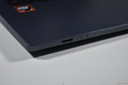 Acer TravelMate P4: microSD-kortläsare