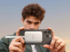 Lexar ES5: SSD med USB-C kan fästas magnetiskt på enheter (Bildkälla: Lexar)