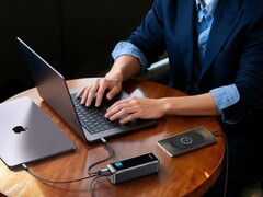 Ankers Prime Power Bank (20K, 220W) (bilden) är nu tillgänglig i USA. (Bildkälla: Anker, redigerad)