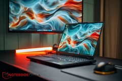 Lenovo Legion Pro 5 16 IAX10 på skrivbordet