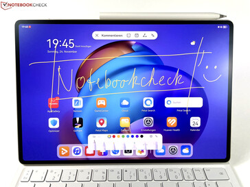 Huawei stylus känner igen upp till 16.384 trycknivåer.