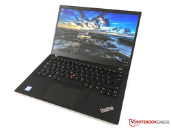Lenovo ThinkPad X1 Carbon gör sina affärer med stil och substans.