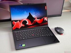 89,9 % i betyg: Lenovo ThinkPad X1 Carbon Gen 14