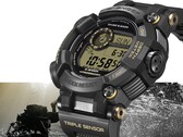Casio G-Shock Frogman GWF-D1000BC-1JF visas i en vinkel som framhäver dess kraftiga, asymmetriska boett och kompositarmband.