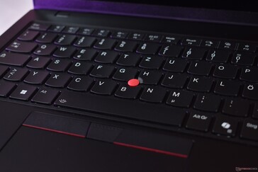 Lenovo ThinkPad L14 Gen 6 AMD: Styrplatta