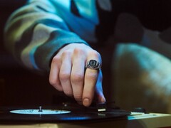 Nya rykten om Casio-klockor kan följa den nyligen släppta CRW-001 (bilden). (Bildkälla: Casio)