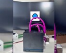 Steam Machine modifierad med vattenkylningskomponenter.