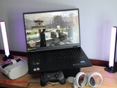 Acer Predator Helios 18 laptop recension: RTX 4080-gamer med MiniLED-skärm på över 1 000 nits