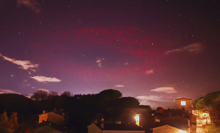 Bild som visar den röda halon, tagen av Valter Binotto den 17 november. (Bildkälla: Valter Binotto)