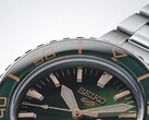 Närbild av Seiko 5 Sports SKX HDB005 som framhäver dess mörkgröna urtavla