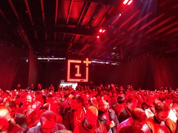 Vid lanseringsevenemanget för OnePlus 7T Pro i London.