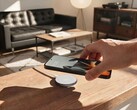 Moto Snap Wireless Charger levererar 25 W till Qi 2.2-kompatibla mobiltelefoner och 30 W till Motorola-telefoner som använder företagets egenutvecklade protokoll.