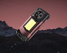 Den robusta smartphonen Oukitel WP56 har ett rejält batteri på 16 000 mAh för långa drifttider. (Bildkälla: Oukitel)