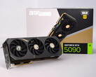 Zotac Gaming GeForce RTX 5090 Solid recension: Zotacs flaggskepps-GPU vs. Nvidias Founders Edition