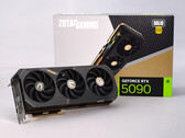 Zotac Gaming GeForce RTX 5090 Solid recension: Zotacs flaggskepps-GPU vs. Nvidias Founders Edition