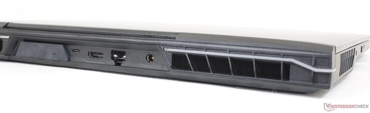 Bakåt: USB-C med Thunderbolt 4 + DisplayPort 1.4, RJ-45 2,5 Gbps, AC-adapter