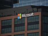 Microsofts kontorsbyggnad med företagets logotyp (Bildkälla: Simon Ray/Unsplash)