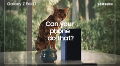 Samsung Galaxy Z Fold 7 teaser video kastar en jabb på Apple. (Bildkälla: Samsung | redigerad av Notebookcheck)