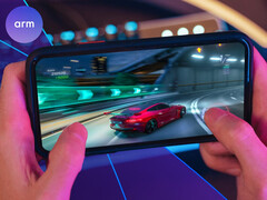 Från och med 2026 kommer ARM GPU:er att levereras med NPU-klassade acceleratorer för att driva NSS. På bilden: en telefon som kör ett mobilspel. (Bildkälla: ARM)