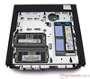 Lenovo ThinkStation P3 Tiny med öppen undersida