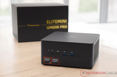 Minisforum EliteMini UM890 Pro med AMD Ryzen 9 8945HS. (Bildkälla: Notebookcheck)