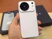 Vivo X500 har redan läckt ut i praktiska bilder inför den officiella lanseringen