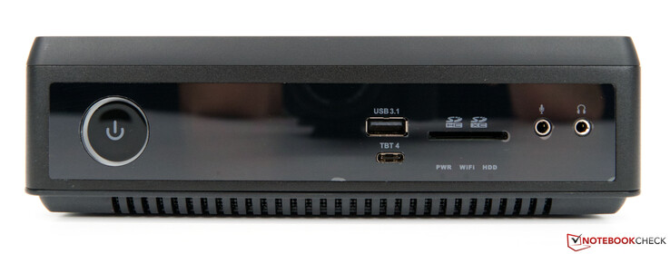 Framsida: 1x USB 3.1 Type-A, 1x Thunderbolt 4 (endast data), SD-kortläsare, 3,5 mm mikrofon, 3,5 mm headset