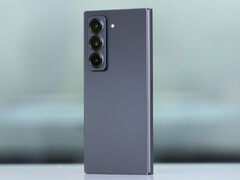 Galaxy Z Fold7 förväntas ha samma design som Galaxy Z Fold Special Edition, se bild. (Bildkälla: Fenibook)