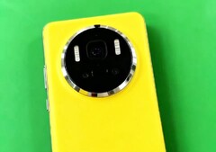 Huawei Mate 80 Pro förväntas ha en rund kameramodul. (Bildkälla: Direktör Shi Guan, Weibo)