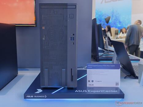 ExpertCenter P700 Mini Tower (Bildkälla: Notebookcheck)