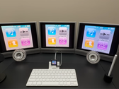 En bild av den fullständiga installationen av iPod Nano/3-monitorer.