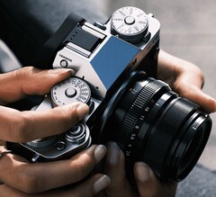 Efterföljaren till den avbildade Fujifilm X-T5 ska enligt uppgift vara försenad.