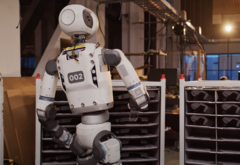 Atlas sorterar ut delar. (Bildkälla: Boston Dynamics)