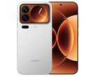 Xiaomi 17 Pro Max har ett 7 500 mAh kisel-kolbatteri som kan laddas med 100 W. (Bildkälla: Xiaomi)