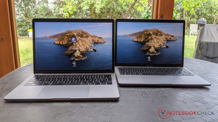 MacBook Pro 13 2019 (Vänster) vs. MacBook Po 13 2020 (Höger)