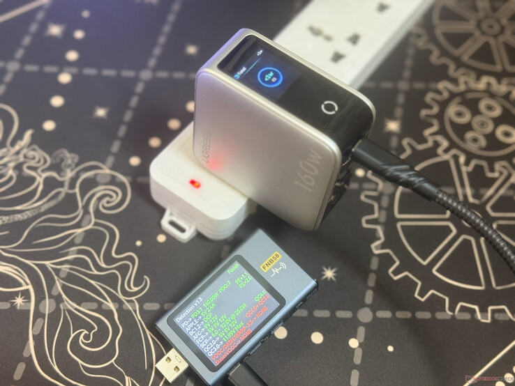 Stöd för USB C1-protokollet i Ugreen Nexode Pro 160W