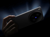 Reklambild av Vivo X300 Ultra.