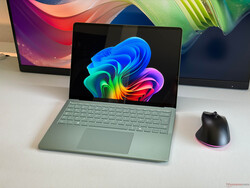 88,4 % i betyg: Microsoft Surface Laptop 8 13,8