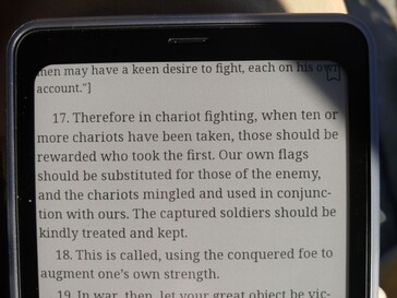 Rundade hörn skär av texten.