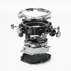 Damm-, stöt- och lerskyddad konstruktion